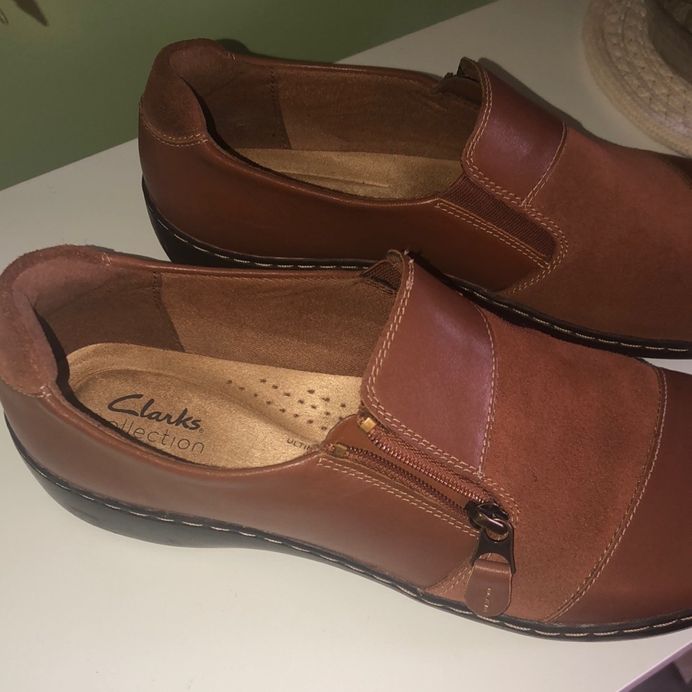 Clarks Brown Leather Flats